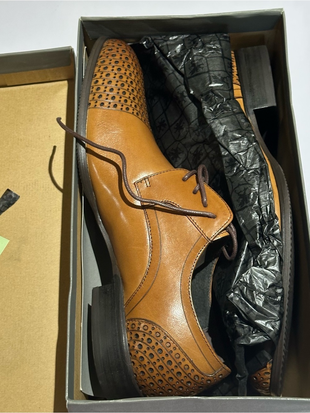 Stacy Adams Tan Leather Perforated Cap-Toe Dress Oxfords - Picture 2 of 5